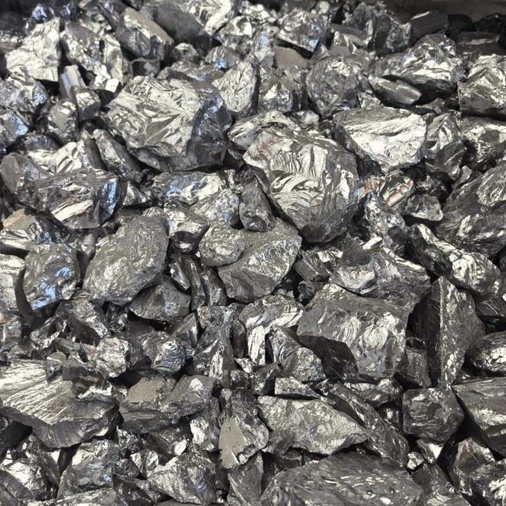 การใช้โพลีคริสตัลไลน์ซิลิคอน